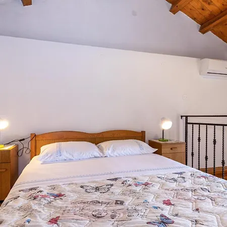 Petina 3* Pićan